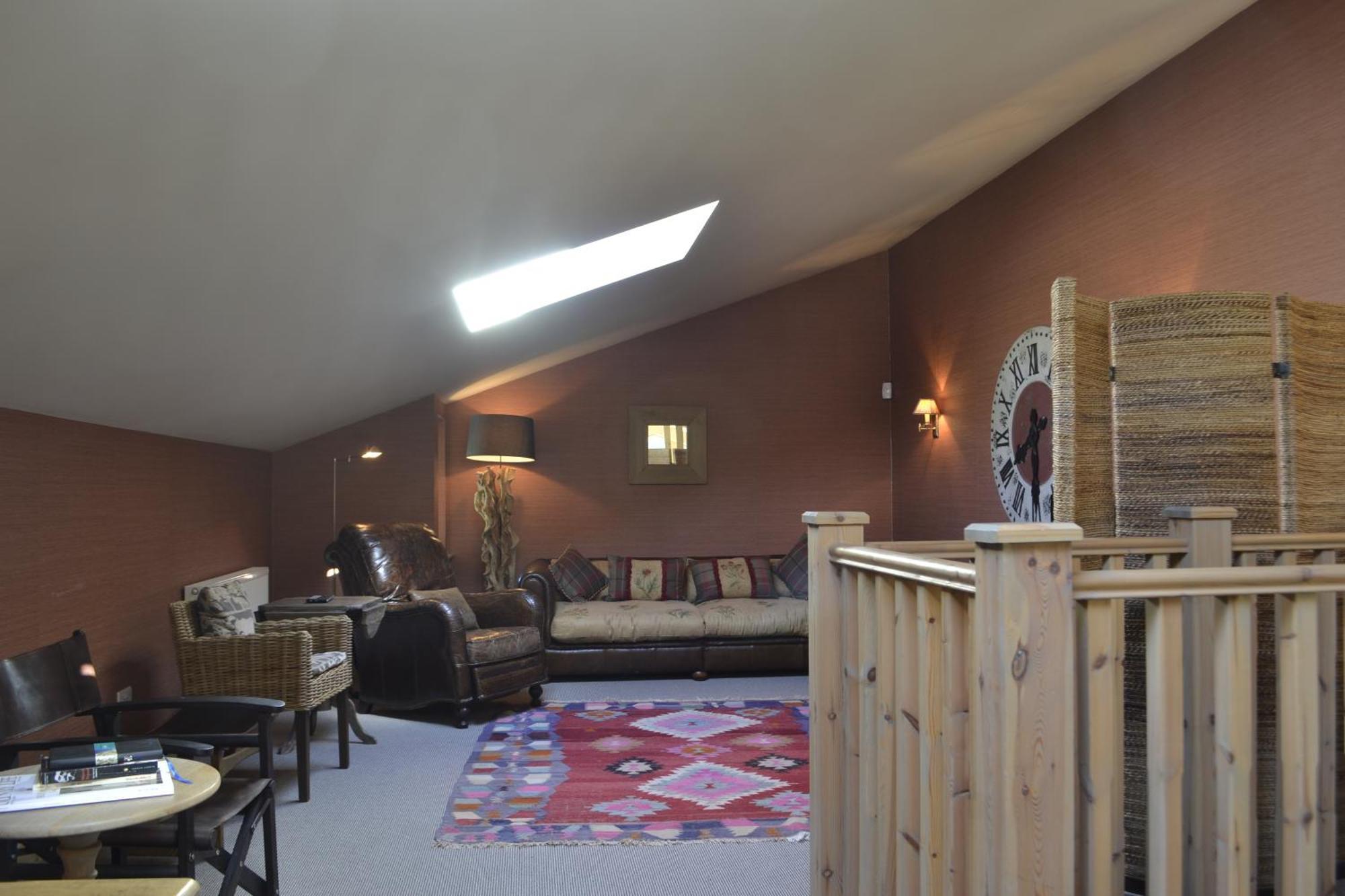 Ness Castle Lodges Inverness Eksteriør bilde